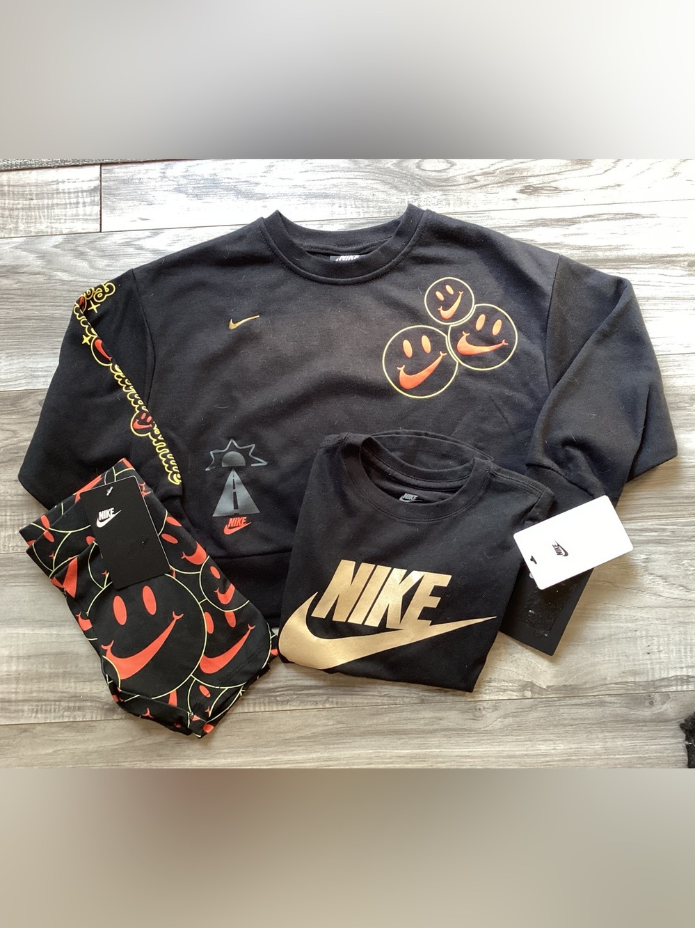 Nike girls bundle size 5(NWT) ~PRICE IS FIRM, NO OFFERS~